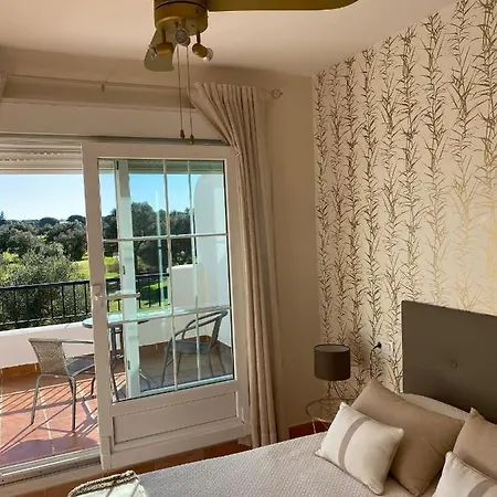 Apartamento Precioso Adosado Rodeado De Un Entorno Natural Y Muy Cerca De La Playa *